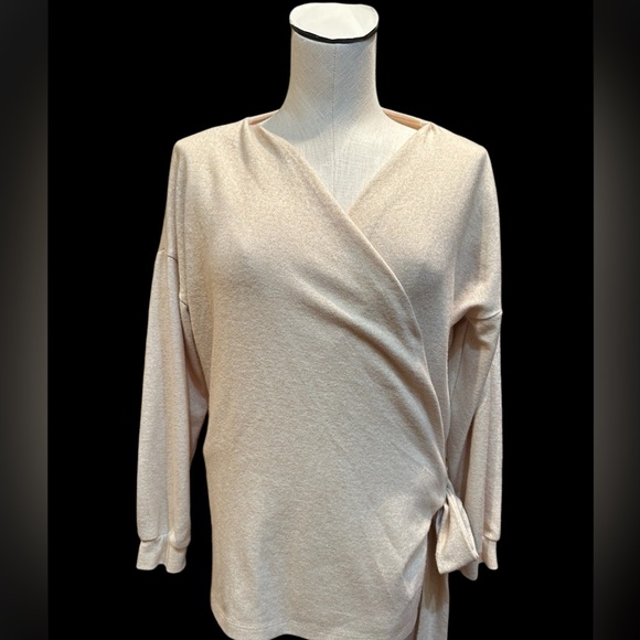 Wrap Italian style sweater medium - Picture 1 of 5